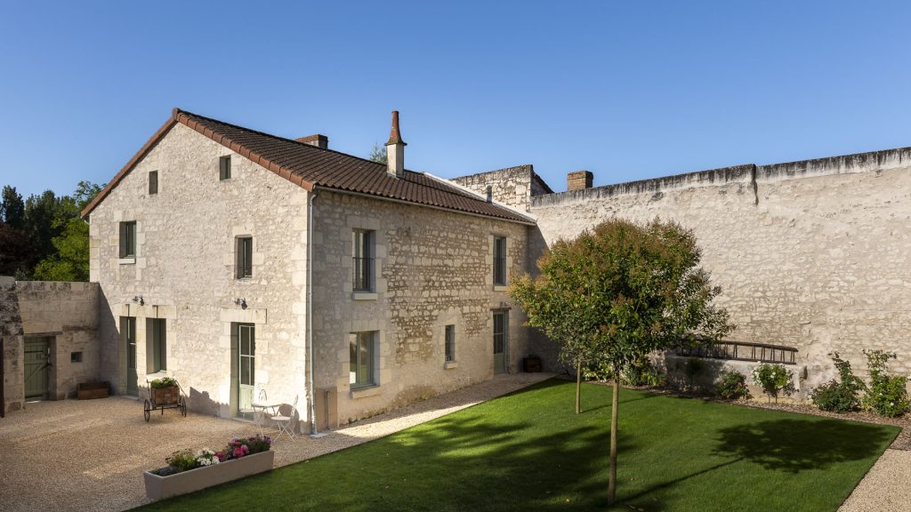 Vue extérieur du bâtiment "le Pigeonnier"